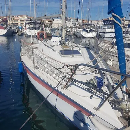 Nuit Exotique Sur L 'Eau Au Cap D Agde Agde